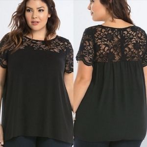 TORRID Black Floral Lace Inset Tee Shirt NWT